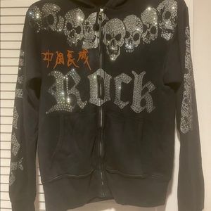 “The great China wall “ Hoodie black vintage size small with diamonds .